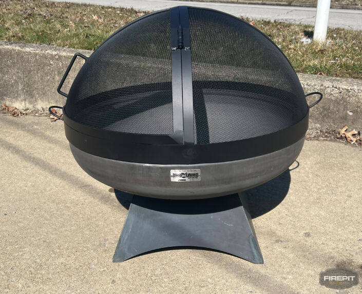 Hinged Single Door Screen for Bowl Style Fire Pits
